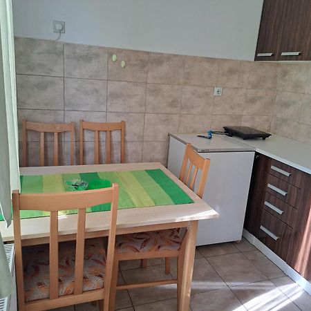Anthony Apartment Nis Bagian luar foto