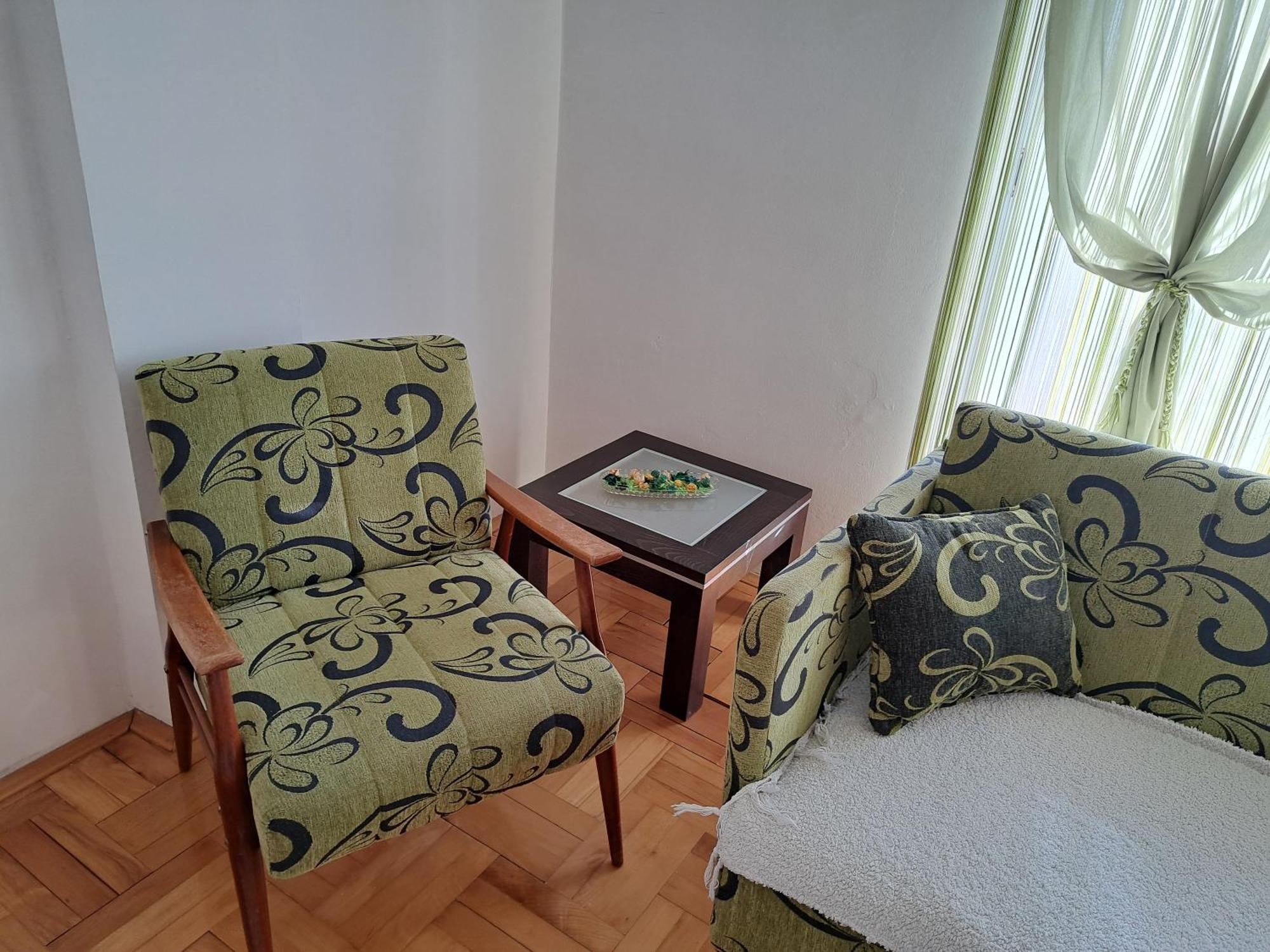 Anthony Apartment Nis Bagian luar foto